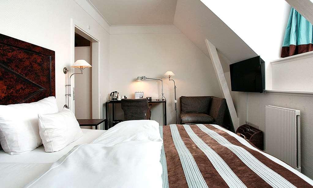 Kong Arthur Hotel 4*